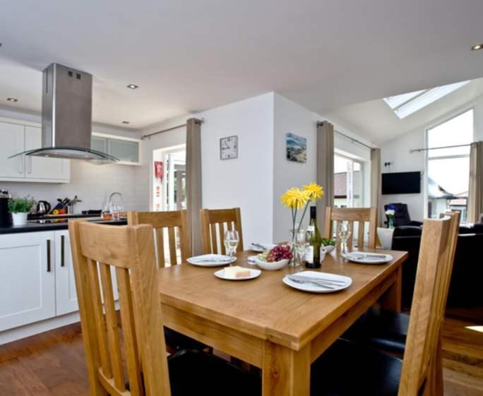 Lovely 2 Bedroom Holiday Chalet Near Sidmouth Exterior foto